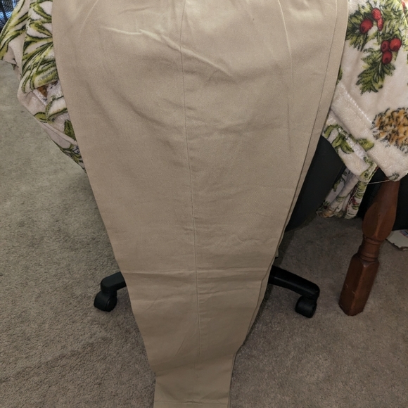 Ralph Lauren slim fitting trousers - Picture 2 of 7